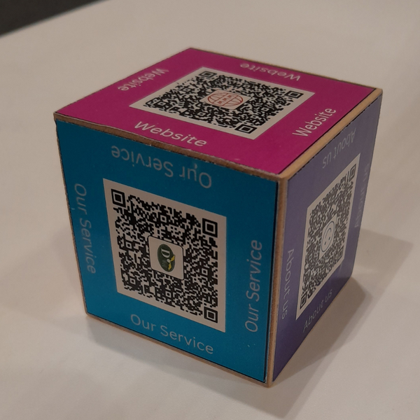 DoWell QR cube (Wood)